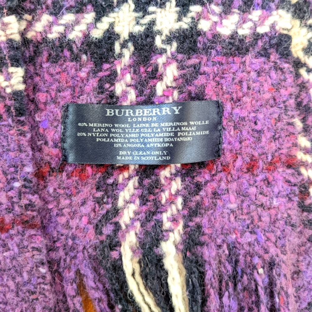 Burberry wool scarf - Picture 1 of 3